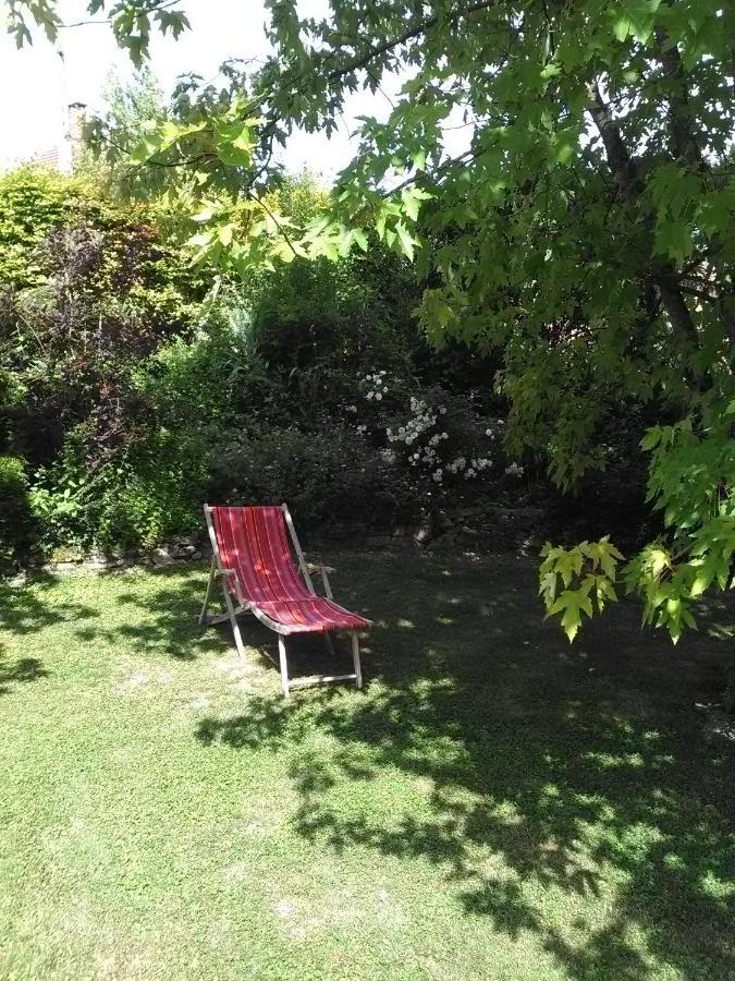 Chambre D'Hotes Des P'Tits Bonheurs Dosches Kültér fotó